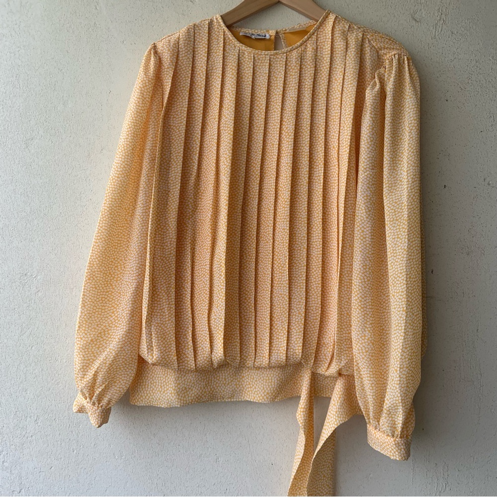 Yellow Pleated Women's Top - Picture 2 of 10